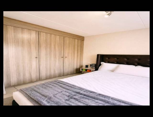 2 BEDROOM APARTMENT FOR SALE IN PAULSHOF